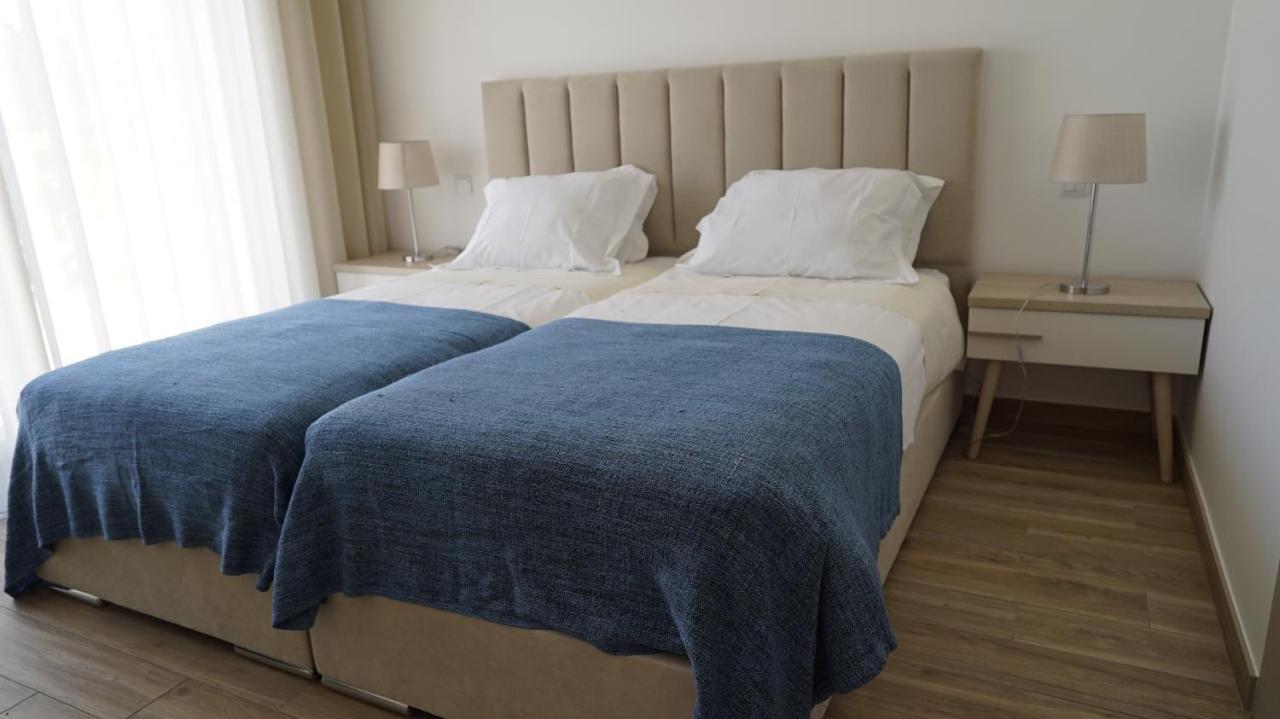 Lago Azul Villas 페레이라도제제레 외부 사진