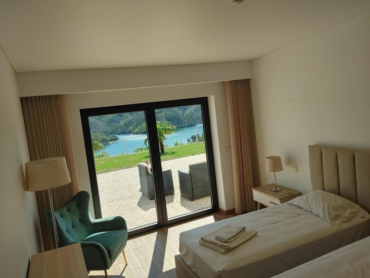 Lago Azul Villas 페레이라도제제레 외부 사진