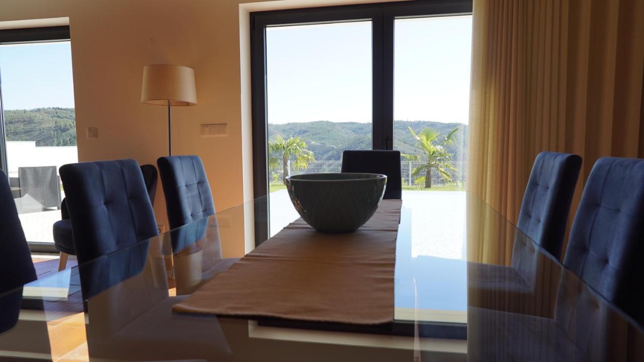 Lago Azul Villas 페레이라도제제레 외부 사진