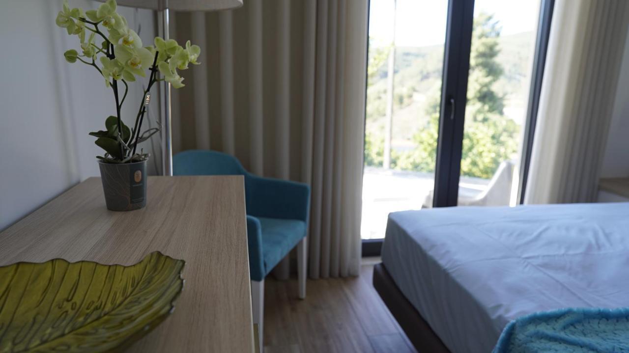 Lago Azul Villas 페레이라도제제레 외부 사진