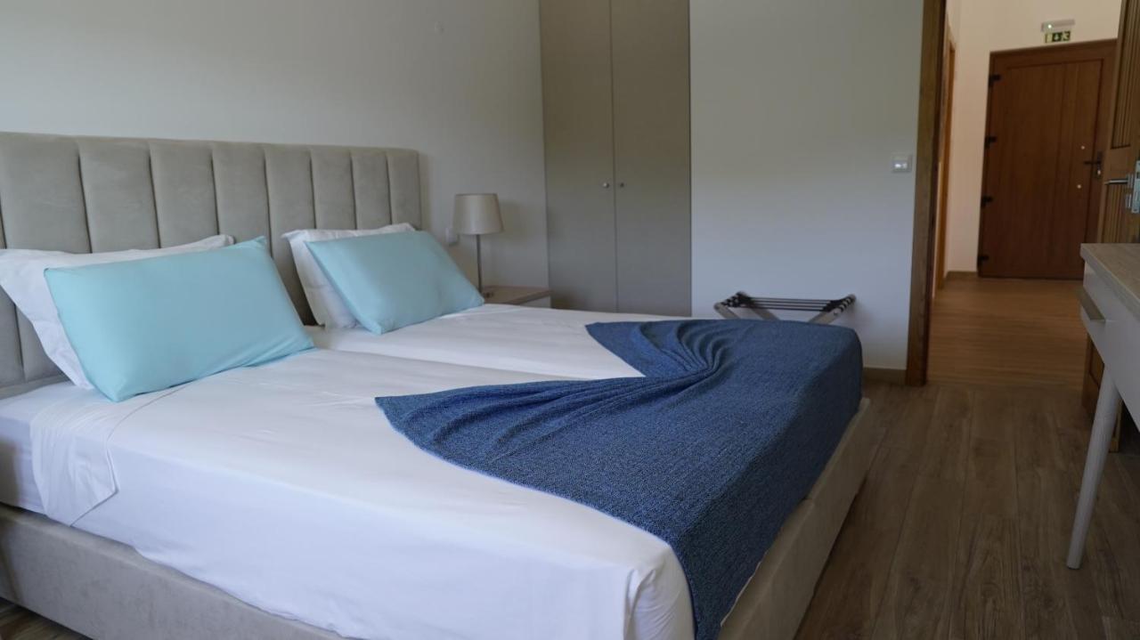 Lago Azul Villas 페레이라도제제레 외부 사진