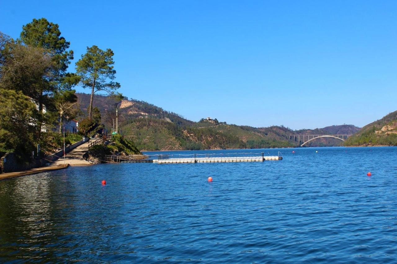 Lago Azul Villas 페레이라도제제레 외부 사진